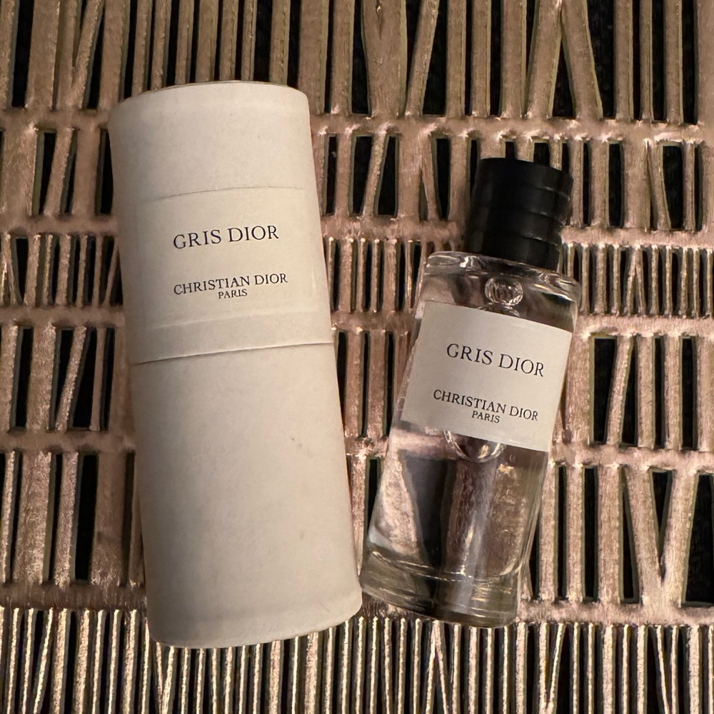 Christian Dior Parfum - Gris Dior
